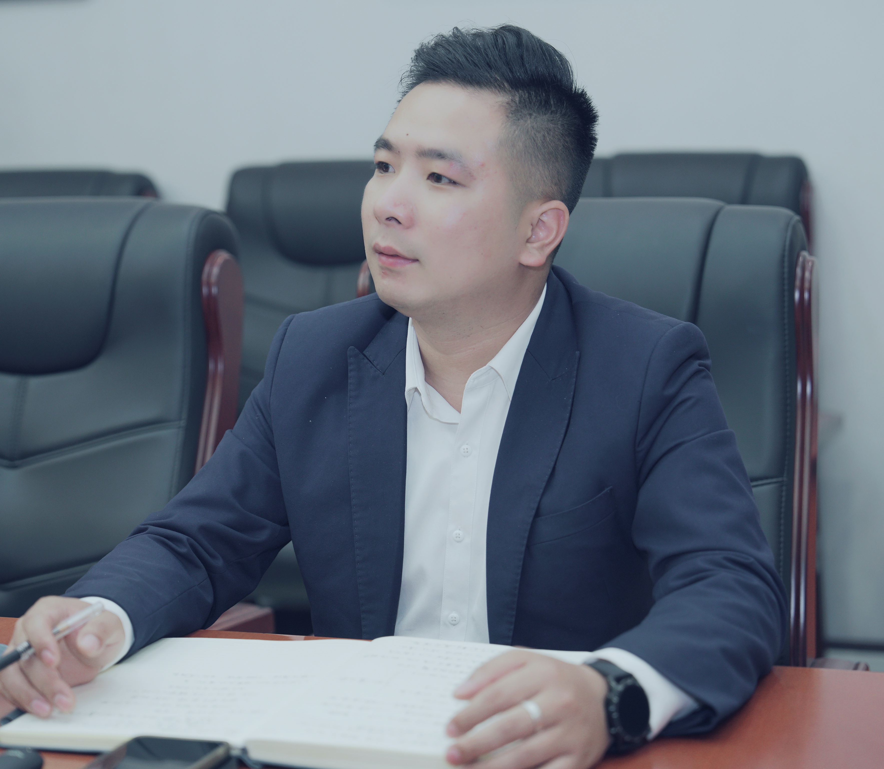 上海伯谦集团,上海物业外包_上海物业管理_上海物业承包_上海物业管理公司_物业管理,物业+养老_物业服务_物业管理_物业公司_上海伯谦物业_伯谦物业_上海伯谦_物业养老,上海物业管理公司,伯谦物业,物业外包,物业管理公司,董总 (1)_副本.jpg